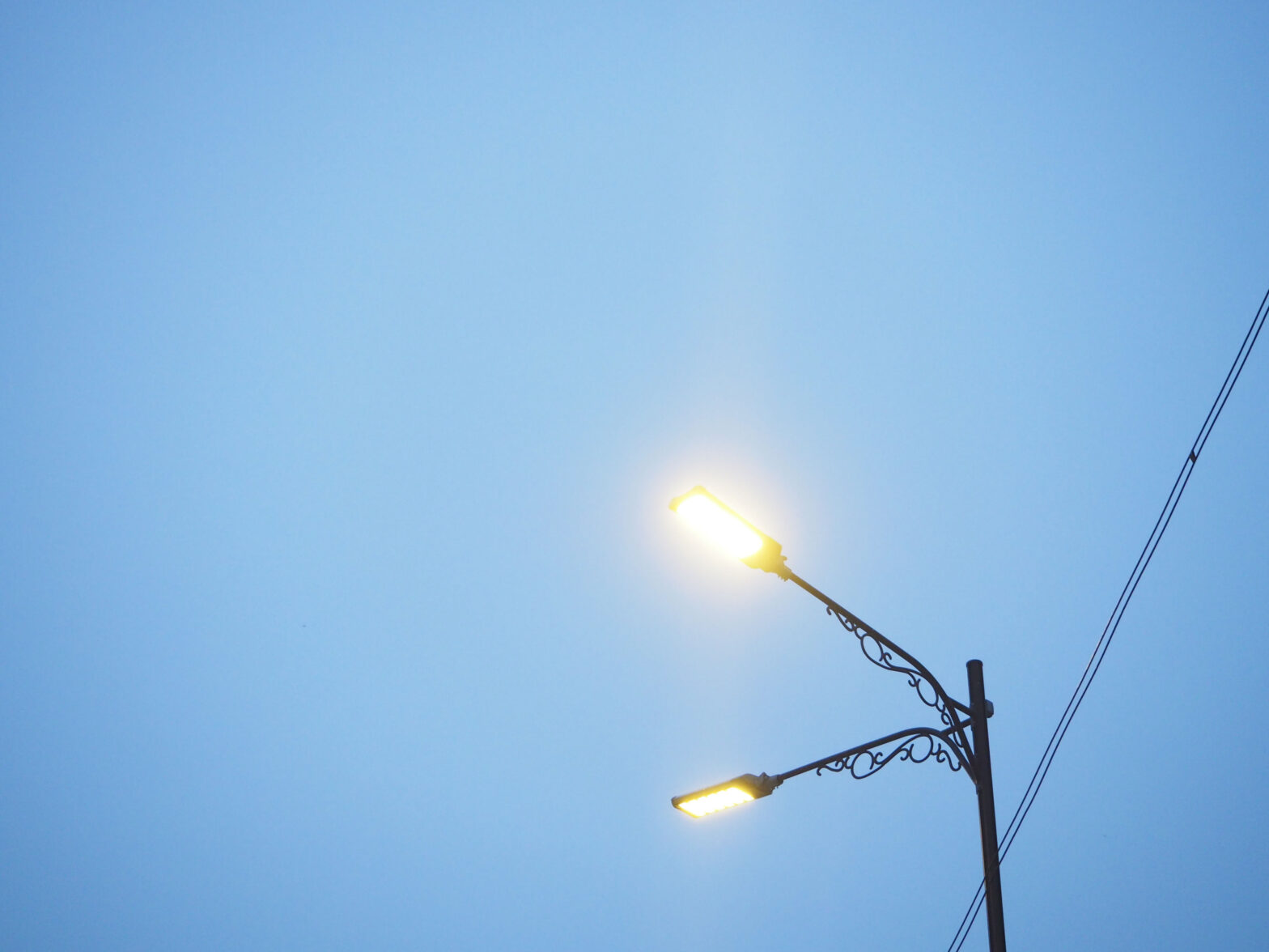 flickering lights